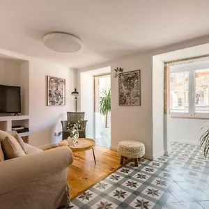 Hidden Gem In Principe Real Apartment
