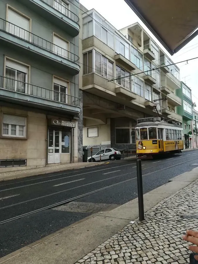 The Tram 18 Space Lisboa 0*,
